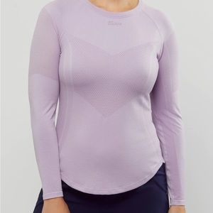 Clove under scrub long sleeve. Size large.